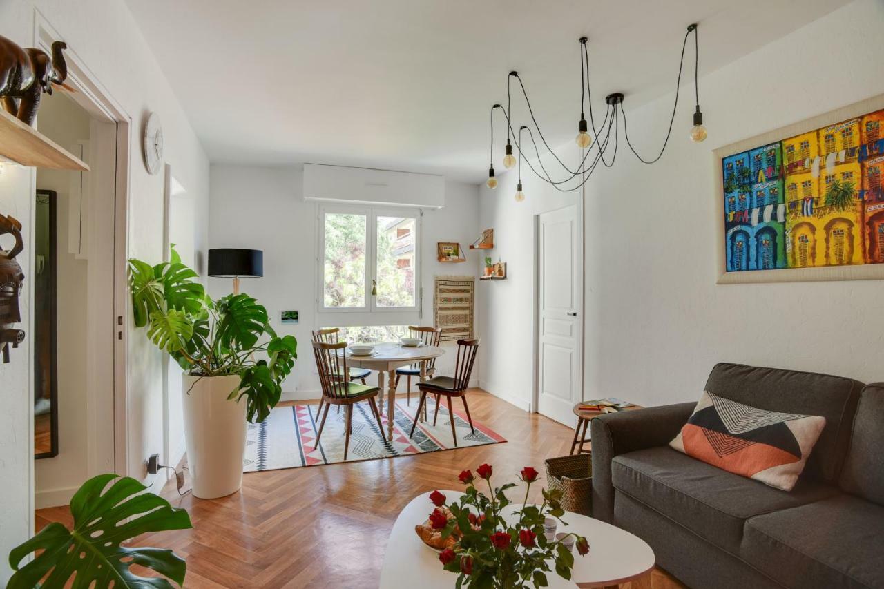 Votre Escale - Le Globe Trotteur Apartment Niort Luaran gambar